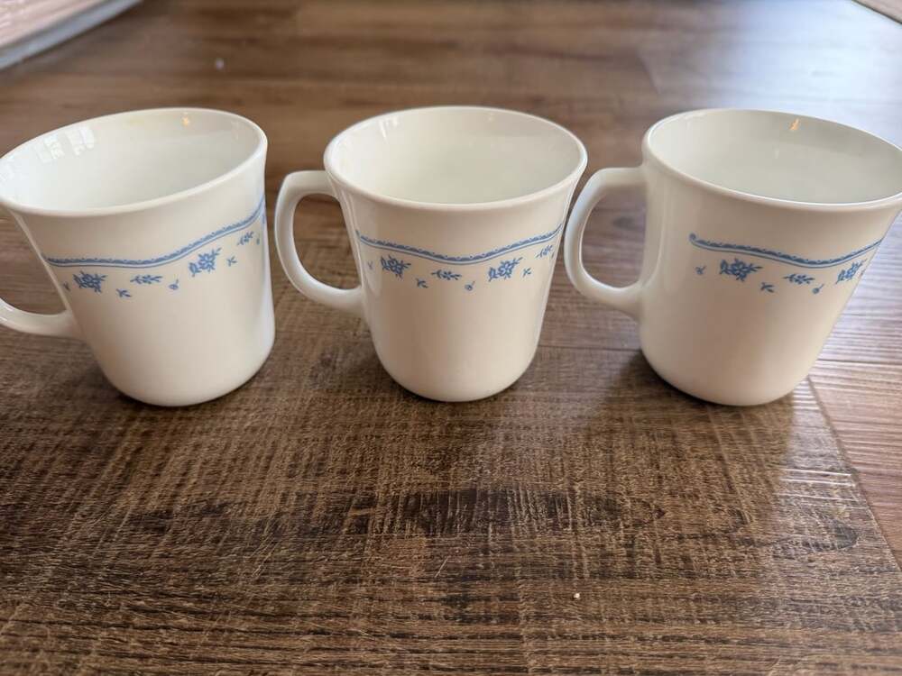 Corning Corelle Morning Blue Coffee Mugs Set of 3 Blue Floral USA Made